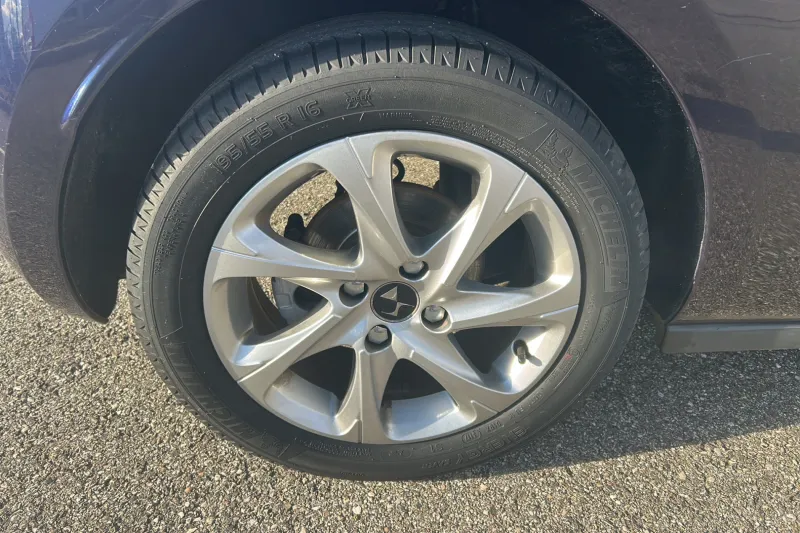 Image secondaire du véhicule 16