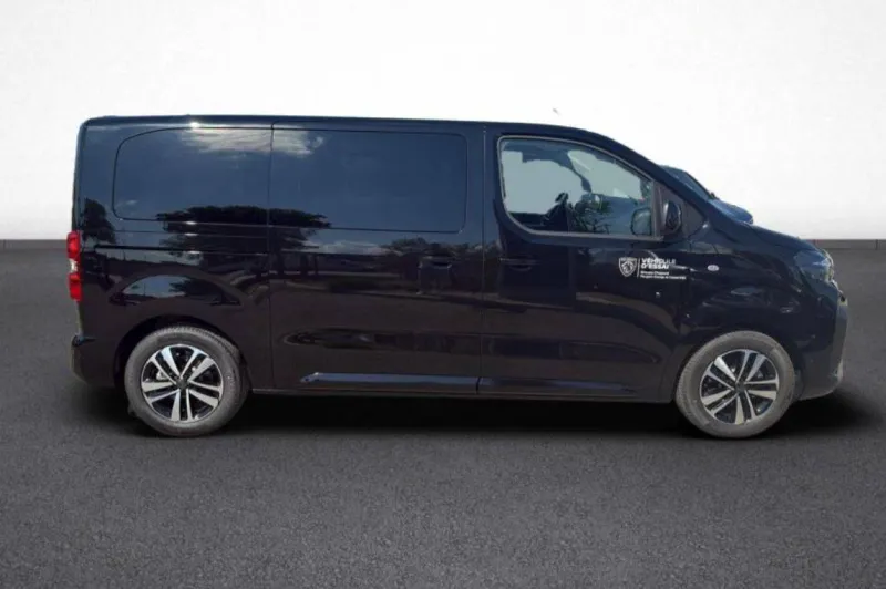 Image secondaire du véhicule 4