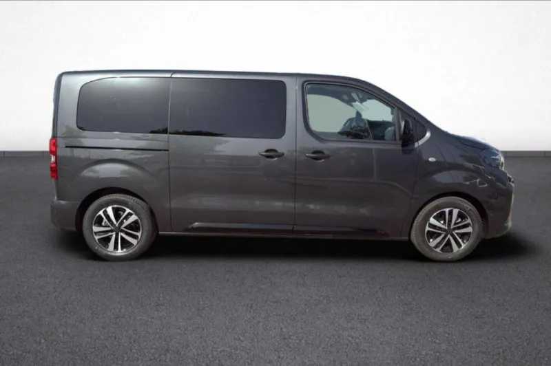 Image secondaire du véhicule 4