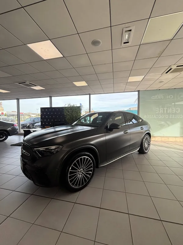 Image secondaire du véhicule 4