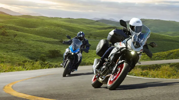 Suzuki SV-7GX : Virage