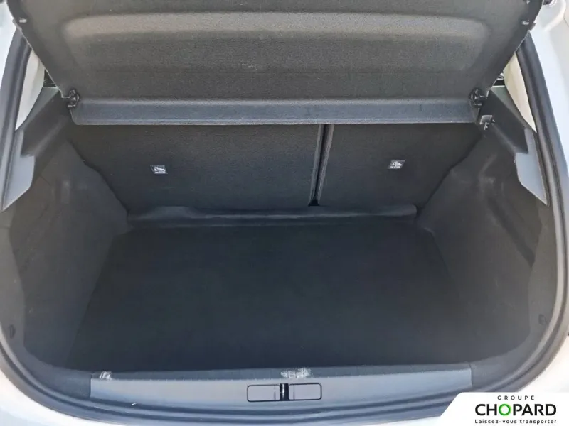 Image secondaire du véhicule 7