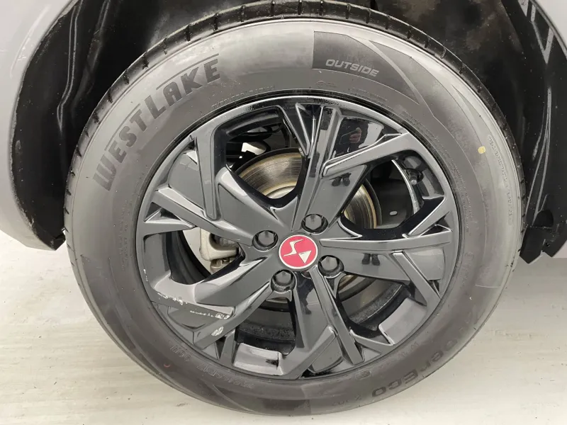 Image secondaire du véhicule 18