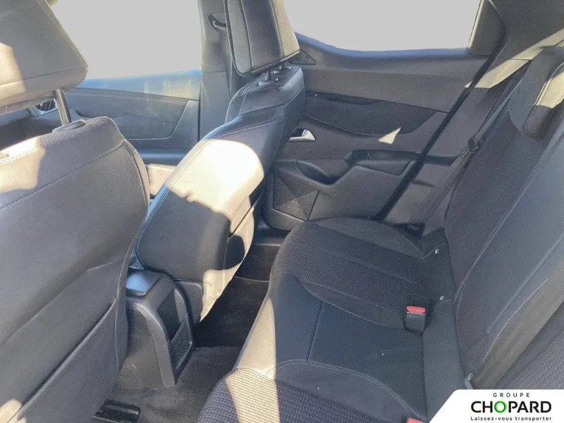 Image secondaire du véhicule 12