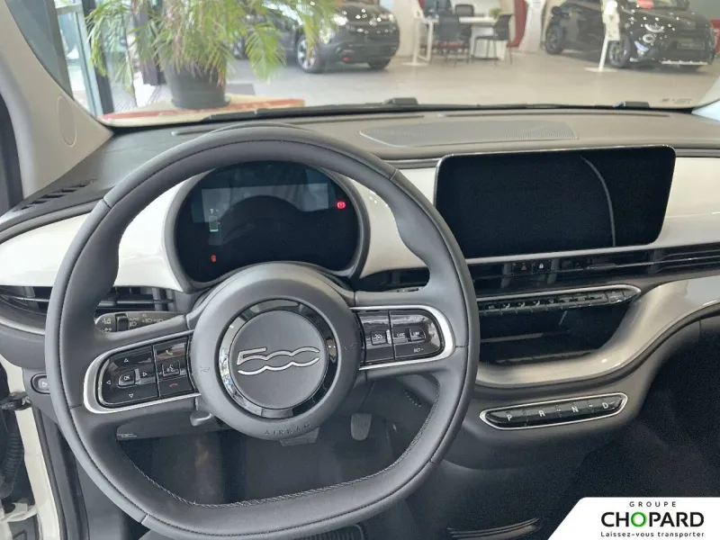 Image secondaire du véhicule 3