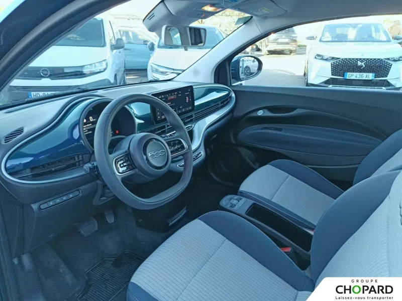 Image secondaire du véhicule 3