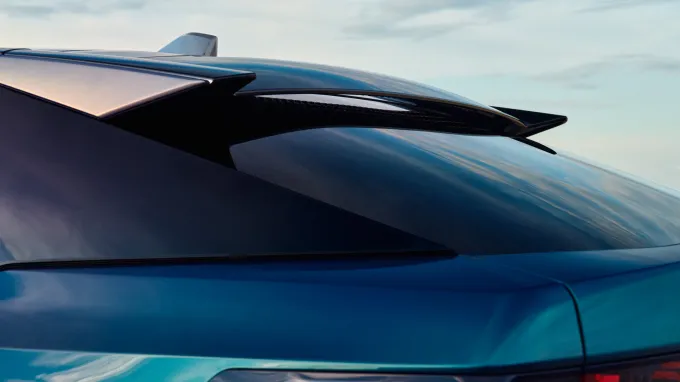 Peugeot 3008 2024 : détail becquet