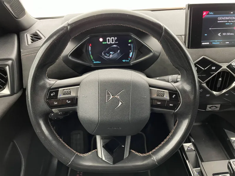 Image secondaire du véhicule 23