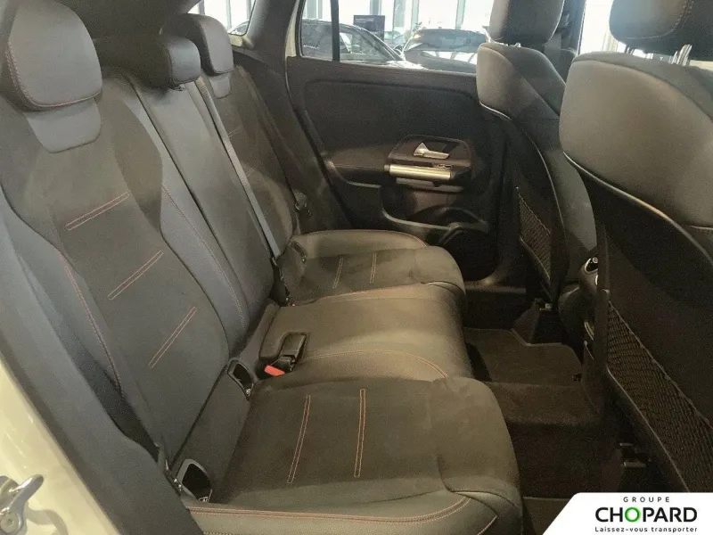 Image secondaire du véhicule 21