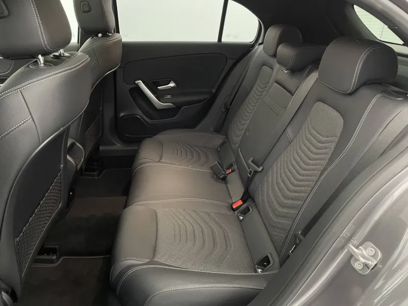 Image secondaire du véhicule 17