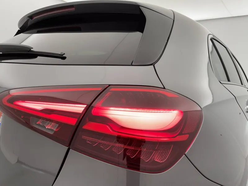 Image secondaire du véhicule 31