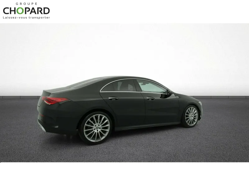 Image secondaire du véhicule 10