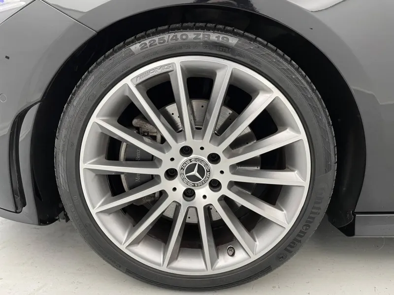 Image secondaire du véhicule 19