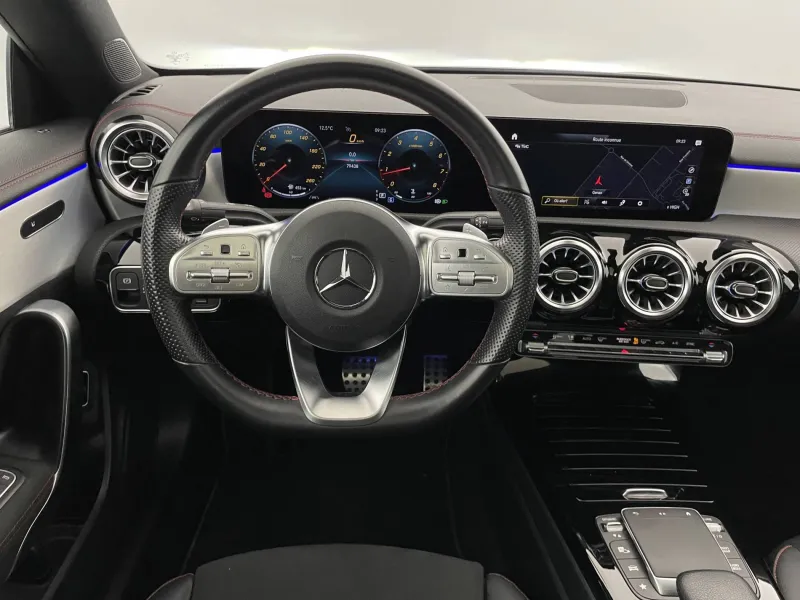 Image secondaire du véhicule 23