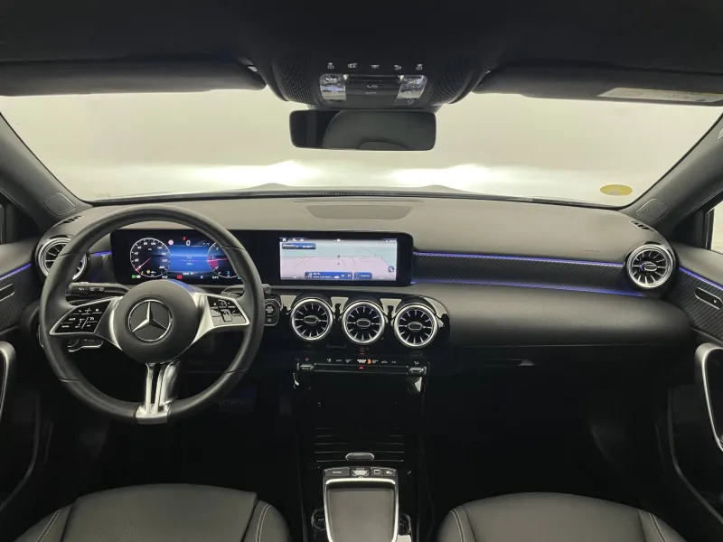 Image secondaire du véhicule 30