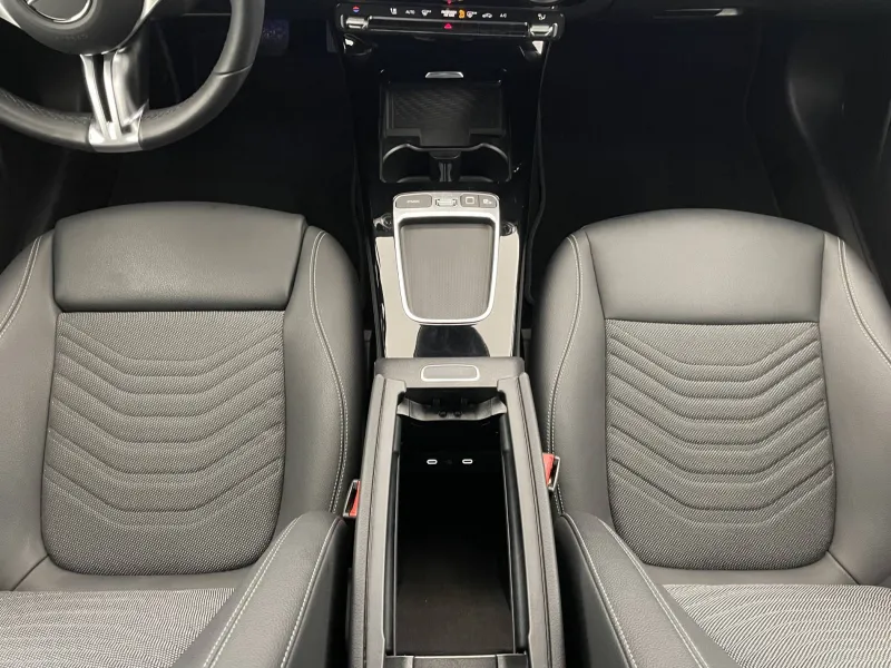 Image secondaire du véhicule 31