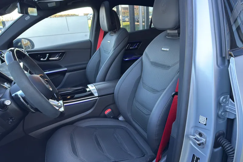 Image secondaire du véhicule 11