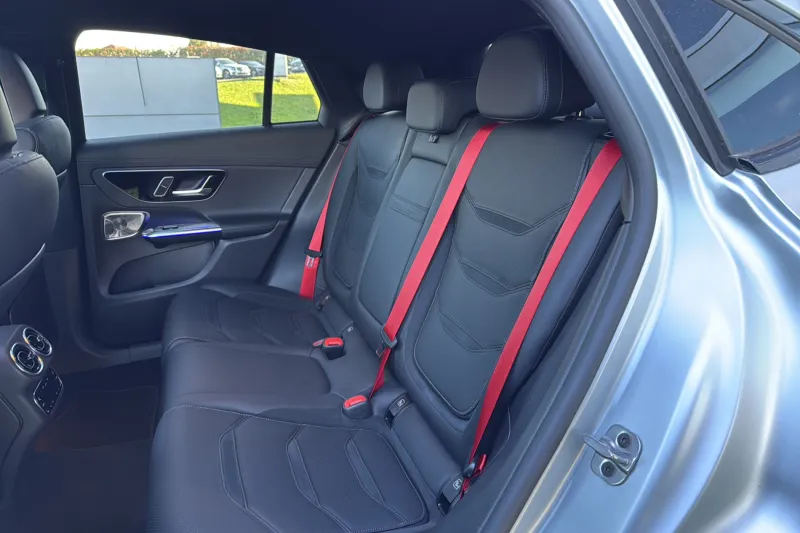 Image secondaire du véhicule 12