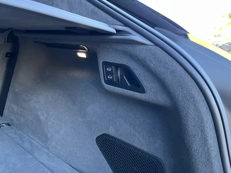 Image secondaire du véhicule 12