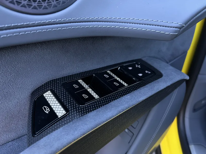 Image secondaire du véhicule 23