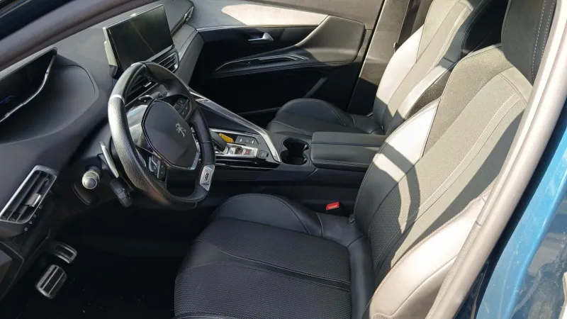 Image secondaire du véhicule 11