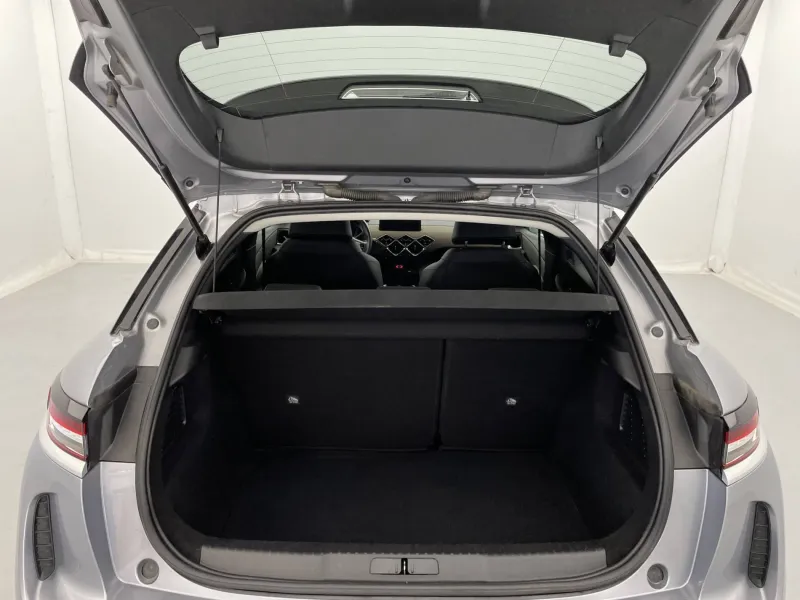 Image secondaire du véhicule 14