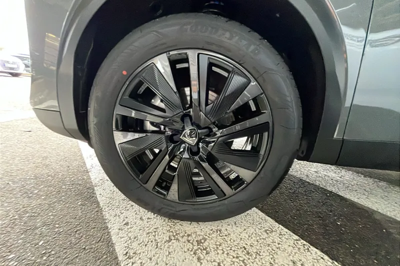 Image secondaire du véhicule 28