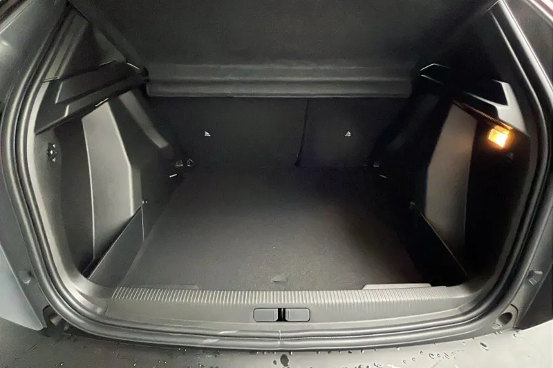 Image secondaire du véhicule 33