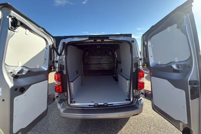 Image secondaire du véhicule 25