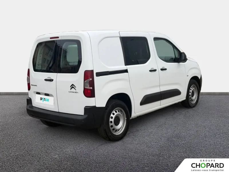 Image secondaire du véhicule 9