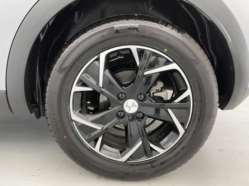 Image secondaire du véhicule 17