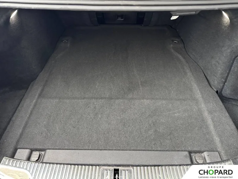 Image secondaire du véhicule 9