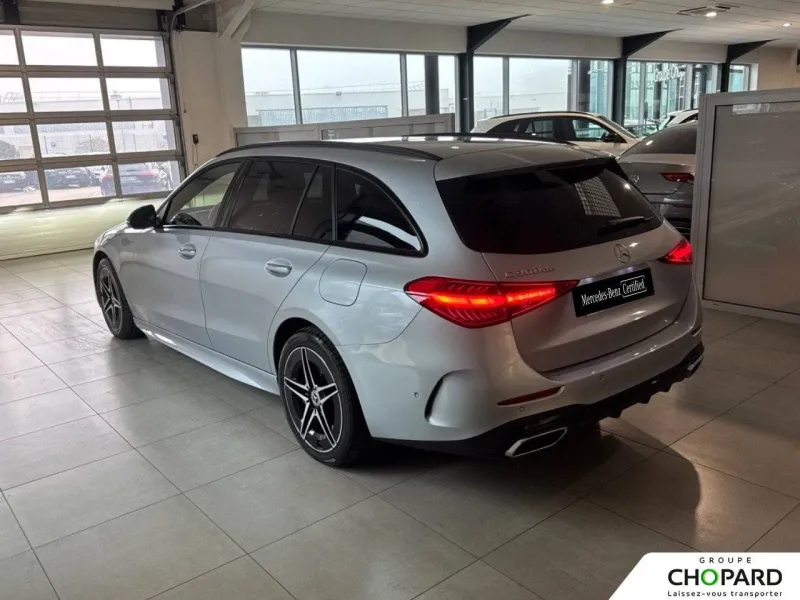 Image secondaire du véhicule 31