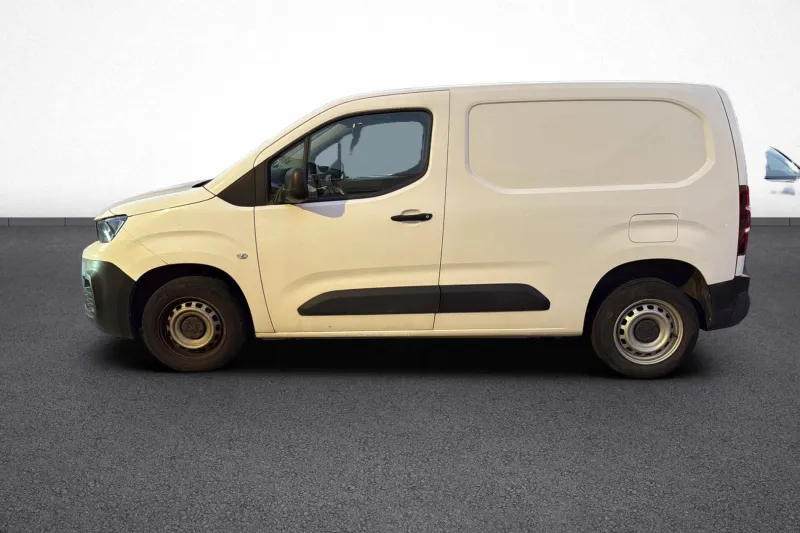 Image secondaire du véhicule 4