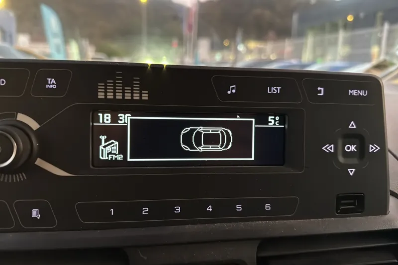 Image secondaire du véhicule 21