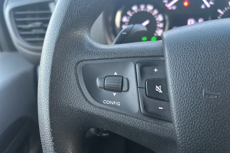 Image secondaire du véhicule 15