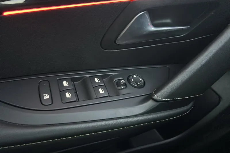 Image secondaire du véhicule 21