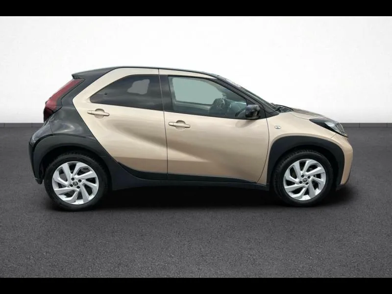 Image secondaire du véhicule 8