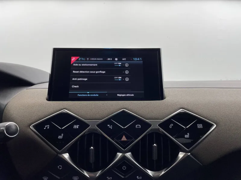 Image secondaire du véhicule 22