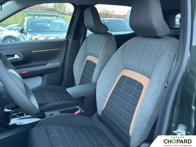 Image secondaire du véhicule 12