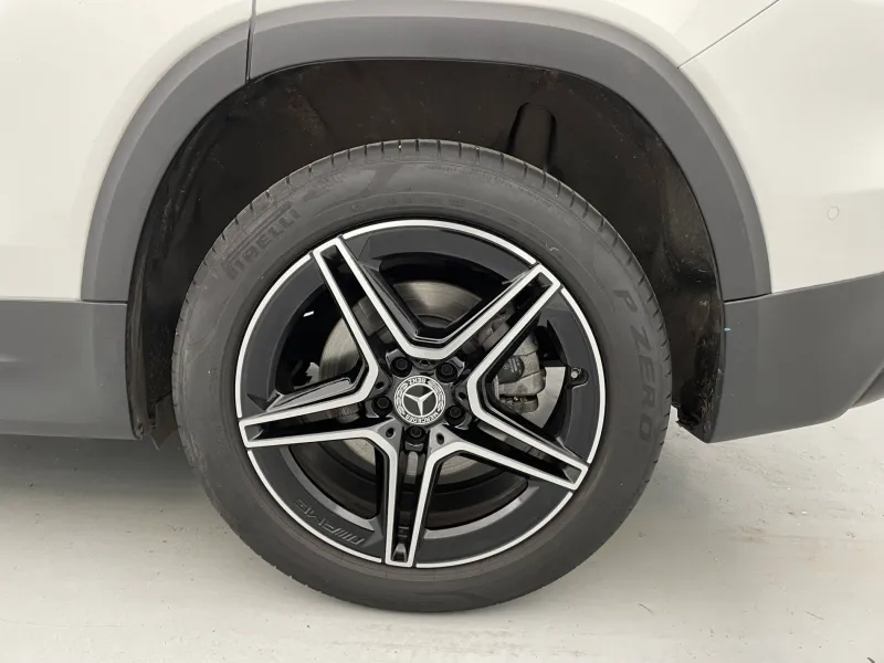 Image secondaire du véhicule 18