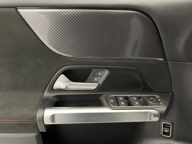 Image secondaire du véhicule 26