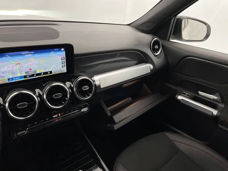 Image secondaire du véhicule 29