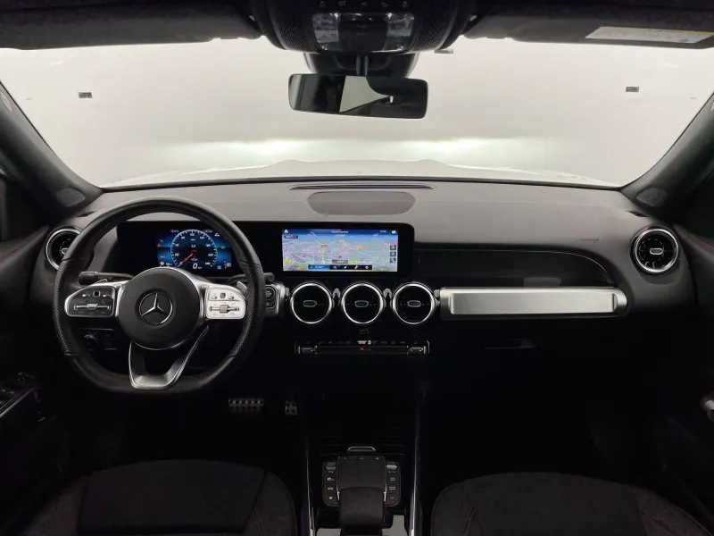 Image secondaire du véhicule 32