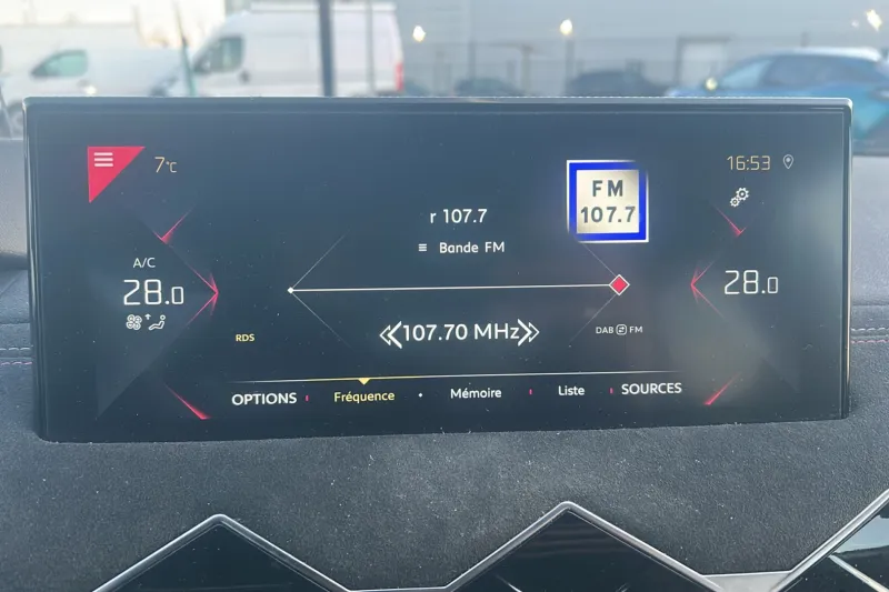 Image secondaire du véhicule 19