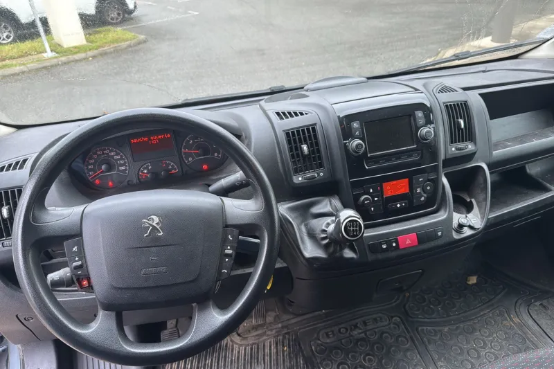 Image secondaire du véhicule 15