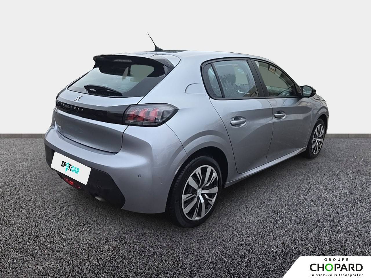 Image secondaire du véhicule 4