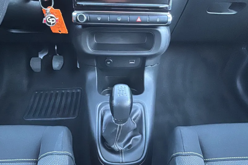 Image secondaire du véhicule 15