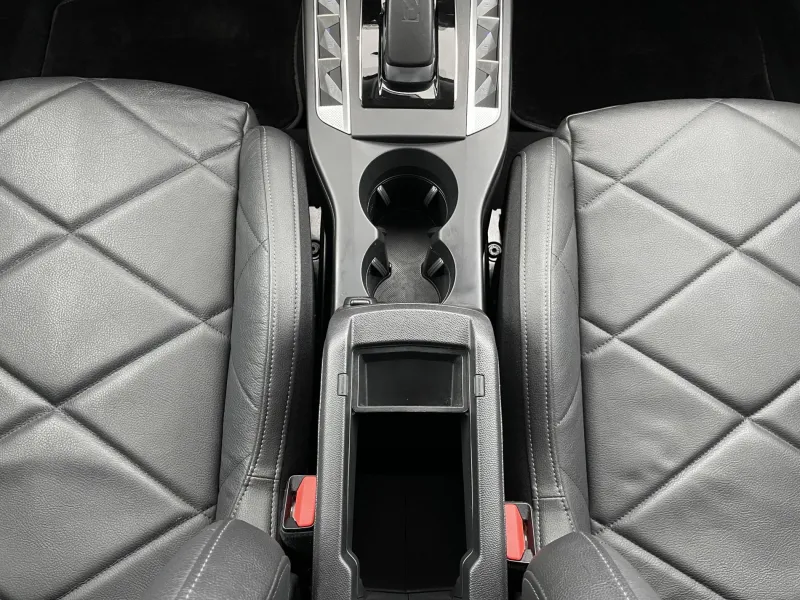 Image secondaire du véhicule 31