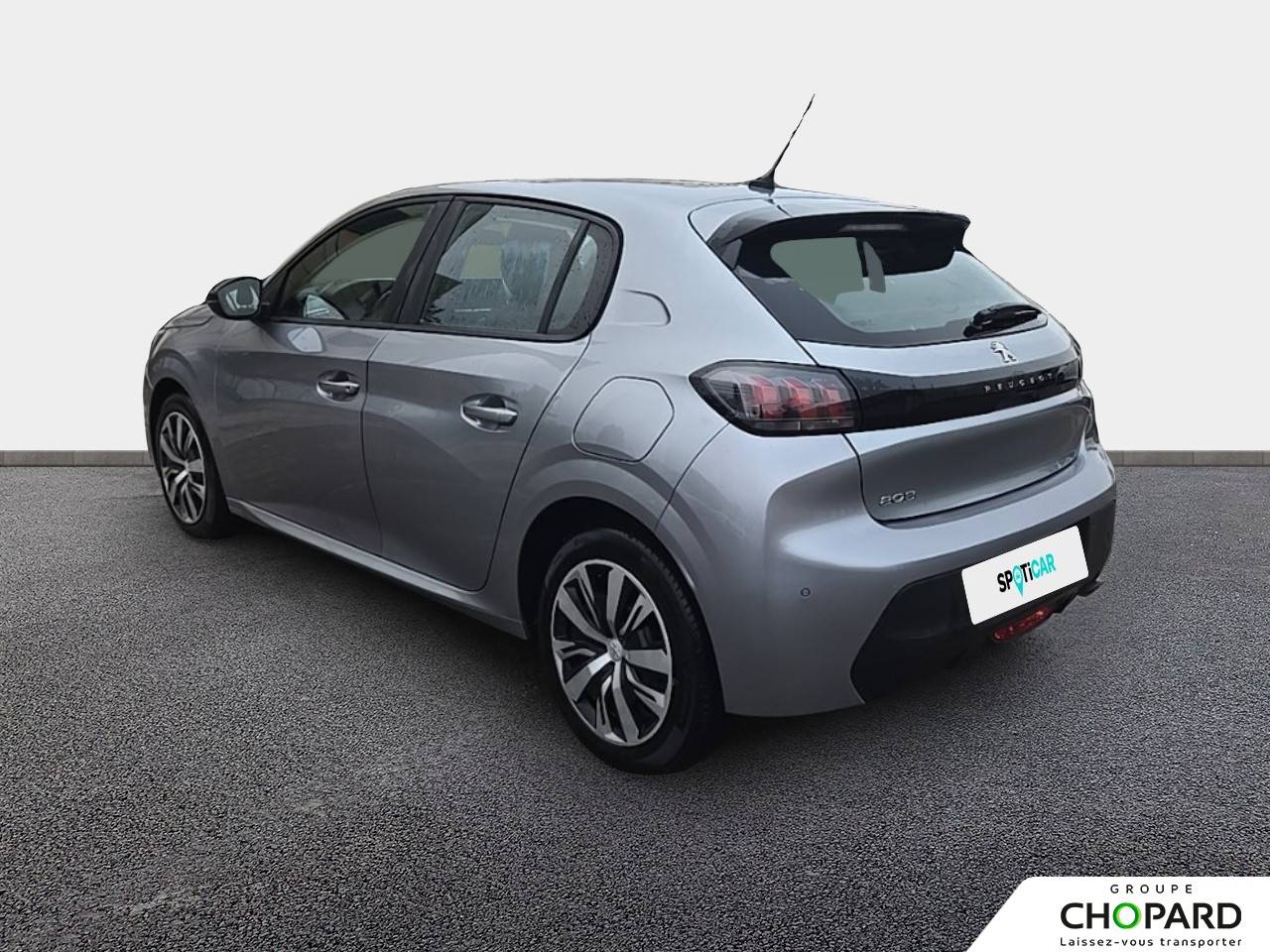 Image secondaire du véhicule 8